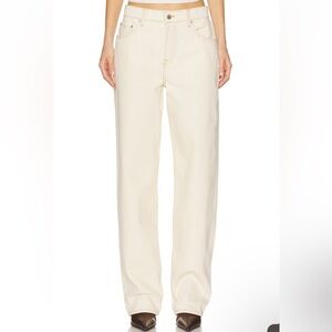 GRLFRND Boyfriend Jeans in Cream